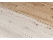 Serviço de Raspagem de Assoalhos na Água Rasa